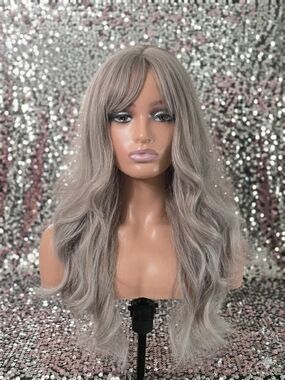 Long Wavy Women’s Hair Wig with Bangs - Ash Blonde